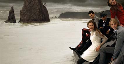 20070924tommyhilfigerbeachpeoplepiano.jpg