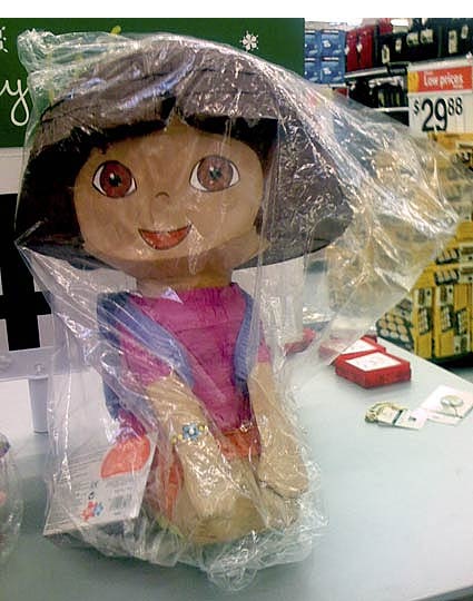 20071222-Dora-the-Explorer-Suffocating-Pinata